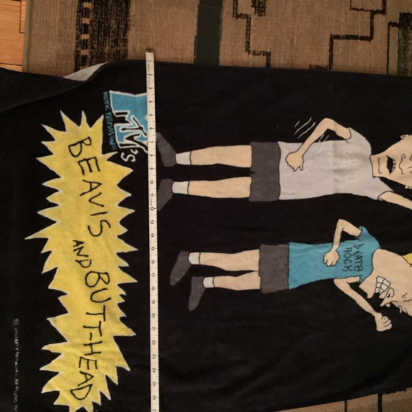Velour terrycloth towel featuring Beavis and Butt-Head from MTV - Picture 5 of 7